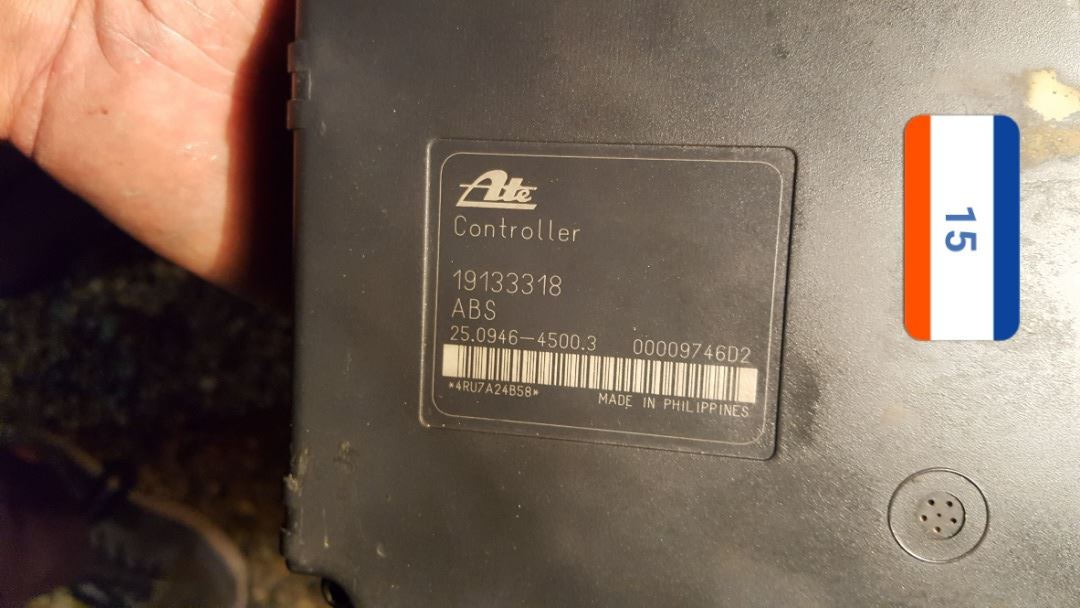 Image 2 of part Used 2002 Ford 9000 Fuel Tank
