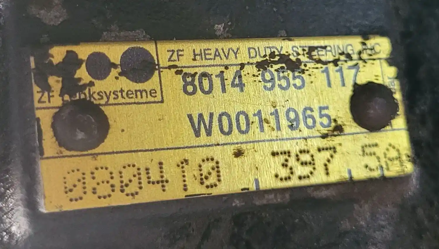 Image 2 of part Used 2004 Freightliner COLUMBIA 120 Door