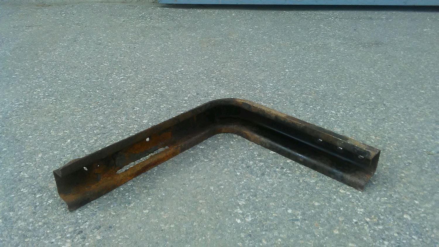 Image 3 of part New 2009 Peterbilt Exhaust Pipe & Part