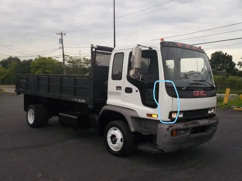 Image 3 of part Used 2010 Peterbilt 362 Door Window