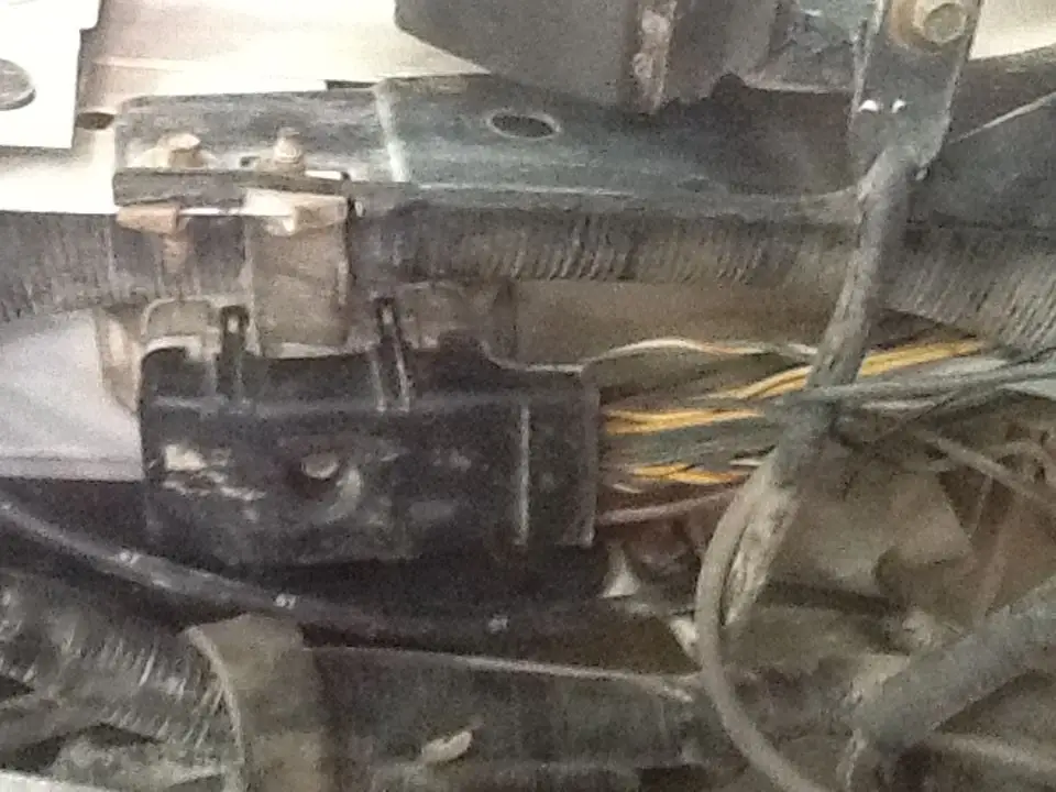 Image 4 of part Used 2020 Freightliner Cascadia Bumper