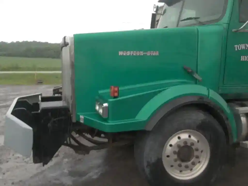 Image 5 of part New 2023 Freightliner CL120 Columbia Bumper