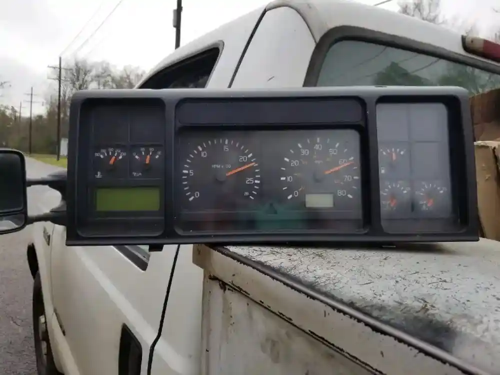 Image 9 of part Used 2022 Freightliner Cascadia 123 Door