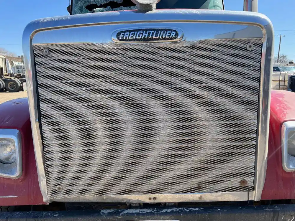 Image 3 of part Used 2016 Freightliner 122SD Hood