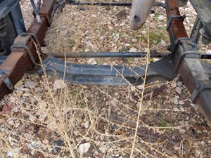 Used 1990 Ford F800 Front Axle, Complete Image