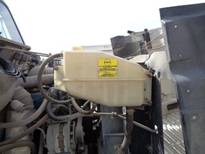 Used 2001 International 4900 Radiator Overflow Bottle (Stock #662-17)) Part Image