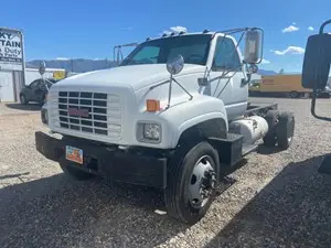 Used 2002 GMC C7500 Cab Image