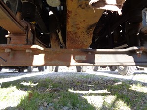 Used 2004 GM/Chev (HD) C6500 Front Axle, Complete (Stock #674-14)) Part Image