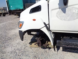 Used 2005 Hino 165 Door (Stock #694-1)) Part Image