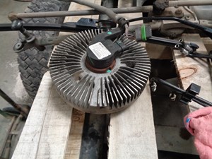 Used 2012 Cummins 6.7 Fan Clutch/Hub (Stock #651-22)) Part Image