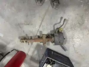 Used 2005 GM/Chev (HD) C6500 Steering Column (Stock #516-47)) Part Image