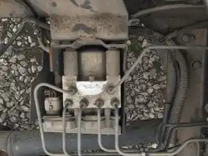 Used 2006 Isuzu NPR - GAS ABS Control Module (Stock #1078-10)) Part Image