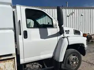Used 2007 Chevrolet C4500 Fender Extension (Stock #1084-15)) Part Image