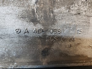 Used 2006 Mercedes MBE 4000 Intake Manifold (Stock #47732)) Part Image