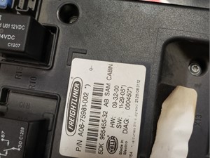 Used 2014 Freightliner Cascadia Fuse Box (Stock #Nn freightliner)) Part Image