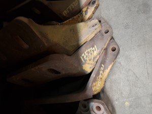 Used Engine Mount (Stock #wgnine mount cat stock)) Part Image