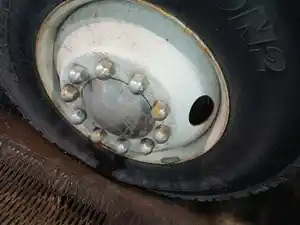 Used 1976 MACK Front Axle, Complete (Stock #6A1E55937)) Part Image