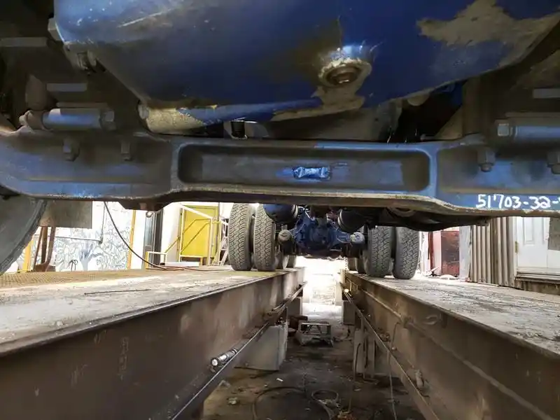 Used 1986 WESTERN STAR 4864-2 Front Axle, Complete