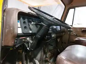 Used 1988 INTERNATIONAL S-1954 Cab (Stock #21A1E52901)) Part Image