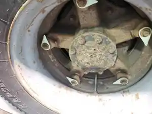 Used 1992 Axle, Complete Rear (Stock #57A1E52661)) Part Image