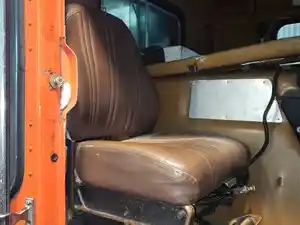 Used 1992 FREIGHTLINER C/O FLL Seat (Stock #100A2E51023)) Part Image
