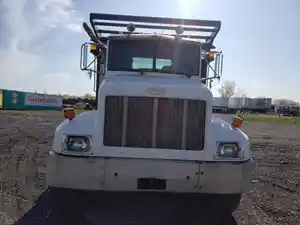 Used 1999 PETERBILT 330 Cab (Stock #21A1E51047)) Part Image