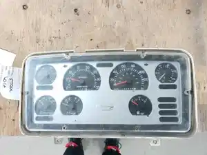 Used 1999 STERLING LT-9500 Instrument Cluster (Stock #103A2E55693)) Part Image