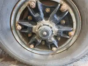 Used 2000 MACK RB-688S Front Axle, Complete (Stock #6A1E56801)) Part Image