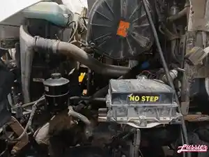 Used 2001 CATERPILLAR 3126E Engine Assy Image