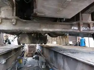 Used 2001 WESTERN STAR 4964 Front Axle, Complete (Stock #6A1E53261)) Part Image