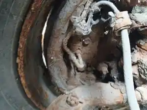 Used 2002 HINO FB CAB OVER Front Axle, Complete Image