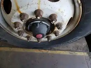 Used 2003 INTERNATIONAL 7600 WORKSTAR Front Axle, Complete (Stock #6A2E52269)) Part Image