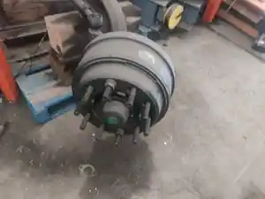 Used 2004 STERLING LT8500 Front Axle, Complete (Stock #6A1E52857)) Part Image
