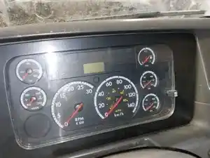 Used 2004 STERLING LT8500 Instrument Cluster (Stock #103A2E52857)) Part Image