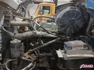 Used 2005 DETROIT S-60 DDEC V EGR 14L Engine Assy Image