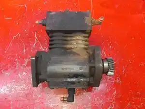 Used 2005 INTER DT-466E Air Compressor Image
