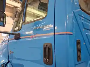 Used 2005 INTERNATIONAL 8600 Door (Stock #99A1E57234)) Part Image