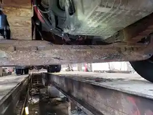 Used 2005 STERLING LT8500 Front Axle, Complete (Stock #6A1E52076)) Part Image