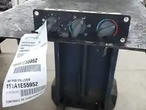 Used 2007 FREIGHTLINER BUSINESS CLAS M2-106 Heater/AC Control Assy (Stock #151A1E55952)) Part Image