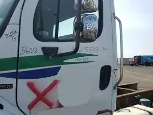 Used 2007 FREIGHTLINER M2 106 Door (Stock #99A1E56012)) Part Image