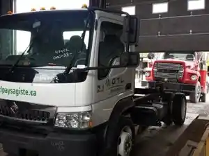 Used 2008 INTERNATIONAL CF600 C/O Cab (Stock #21A1E47452)) Part Image