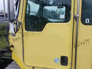 Used 2008 KENWORTH T-300 Door (Stock #99A1E54877)) Part Image