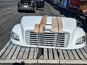 Used 2010 FREIGHTLINER B2 AUTOBUS Hood (Stock #53A1E55121)) Part Image