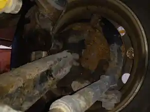 Used 2010 FREIGHTLINER CASCADIA PX125064S Front Axle, Complete (Stock #6A1E52744)) Part Image