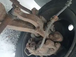 Used 2010 HINO 185 Front Axle, Complete Image