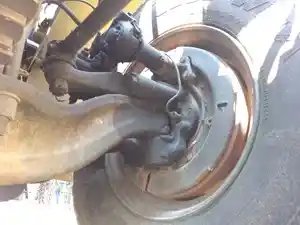 Used 2010 MACK LEU613 Front Axle, Complete (Stock #6A1E50590)) Part Image