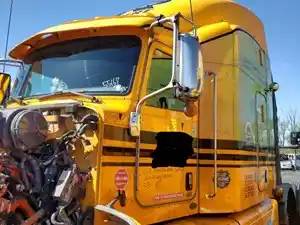Used 2013 PETERBILT 386 Cab (Stock #21A1E55167)) Part Image