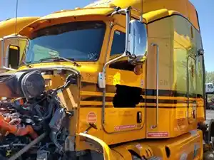 Used 2013 PETERBILT 386 Cab (Stock #21A1E55164)) Part Image
