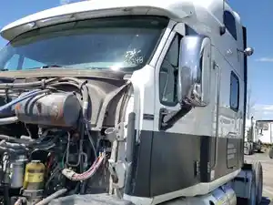 Used 2013 PETERBILT 587 Cab (Stock #21A1E55348)) Part Image