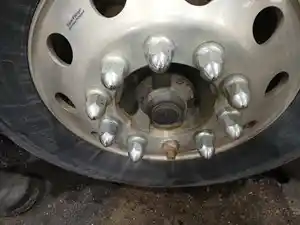 Used 2015 FREIGHTLINER CASCADIA PX125064S T Front Axle, Complete (Stock #6A1E55620)) Part Image